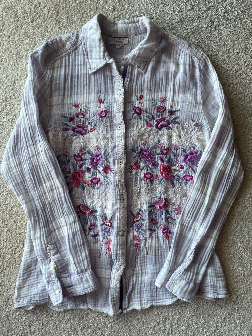 Johnny Was Embroidered Floral Button-Up Shirt Light Lavender Women M Boho Chic